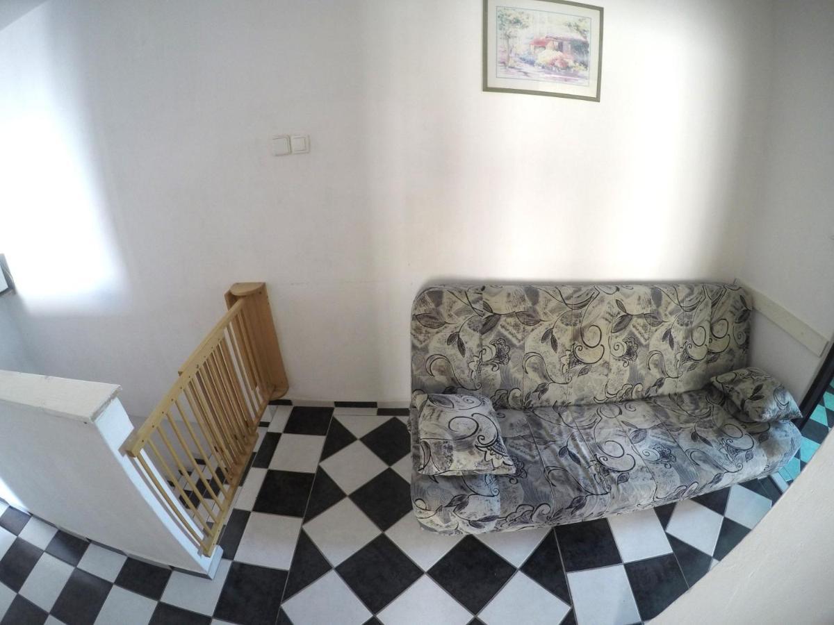 Apartments And Rooms By The Sea Bibinje, Zadar - 6199 외부 사진